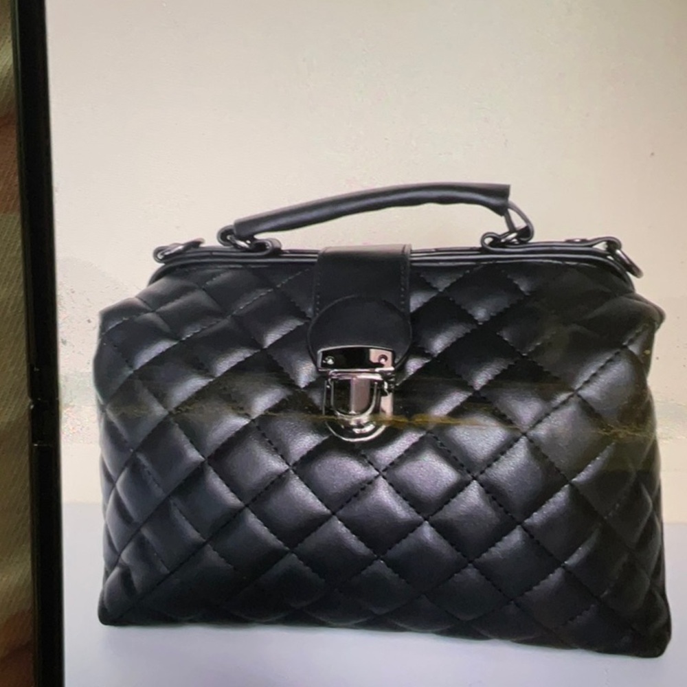 New satchel bag